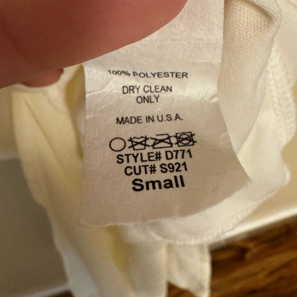 Sage Off the Should Cream White Lace Maxi Dress size Small - Picture 6 of 6